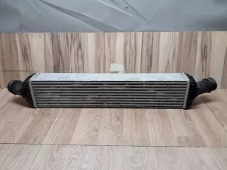 8w0145805a Интеркулер Audi A4 B9 Арт 1_508