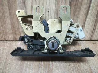 3B0827297 Ручка открывания багажника Volkswagen Passat B5 Арт 1_2907, вид 1