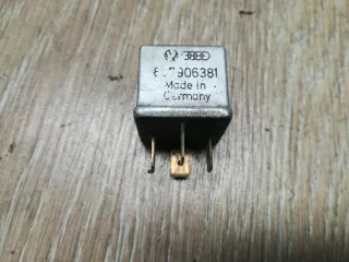 867906381 Реле (прочие) Volkswagen Passat B3 Арт 1_3280, вид 1