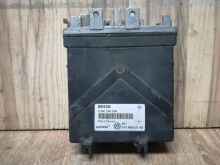 0261200328, 037906022ED Блок управления двигателем Volkswagen Passat B4 Арт 1_5229, вид 1