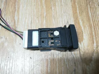 15A469 Кнопка антипробуксовочной системы Mazda 6 1 Арт 1_7271, вид 2