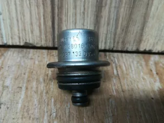 0280160507, 037133035C Датчик давления топлива Volkswagen Passat B4 Арт 1_7347, вид 2