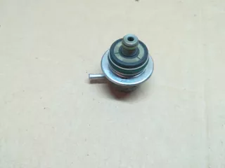 037133035C, 0280160507 Датчик давления топлива Audi 80 B4 Арт 1_10770, вид 2