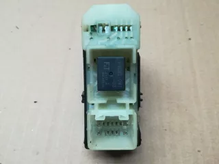8403044020 Кнопка стеклоподъемника переднего правого Toyota Avensis VERSO Арт 1_10969, вид 2