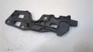 FK7216A129AF Кронштейн крепления крыла переднего левого Land Rover Discovery sport Арт 20373404, вид 1