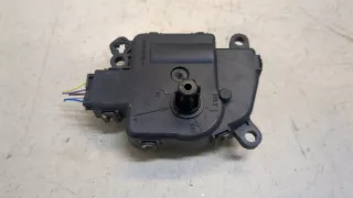 DG9H19E616AA Моторчик заслонки печки Ford Fusion 2 Арт 20380609, вид 1