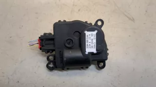 DG9H19E616AA Моторчик заслонки печки Ford Fusion 2 Арт 20380609, вид 2