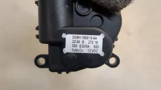 DG9H19E616AA Моторчик заслонки печки Ford Fusion 2 Арт 20380609, вид 3