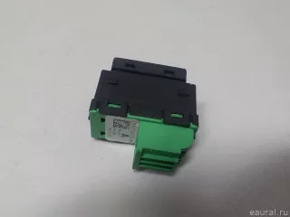 LR081346 Land Rover Кнопка аварийной сигнализации Land Rover Evoque 2 Арт E52560853, вид 4