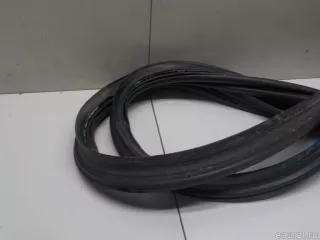 31402823 Volvo Уплотнитель багажника Volvo V70 3 Арт E41242828, вид 4