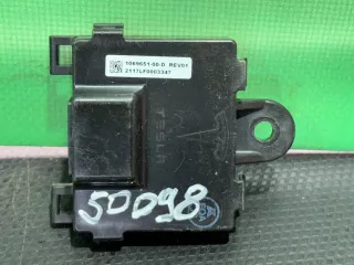 106965100D Блок управления двери Tesla model S Арт 2000000050098, вид 1