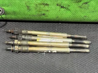  Свеча накала Mercedes A W168 1.7л CDi Арт 94931454, вид 1