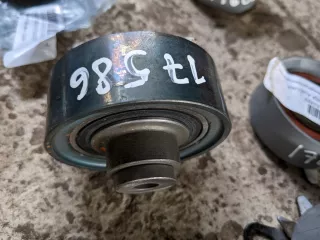 038109244M Ролик обводной Volkswagen Golf 3 1.9л TDi Арт 2000000017586, вид 1