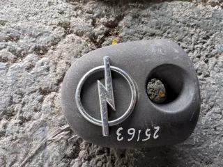  Эмблема Opel Corsa B Арт 2000000025163
