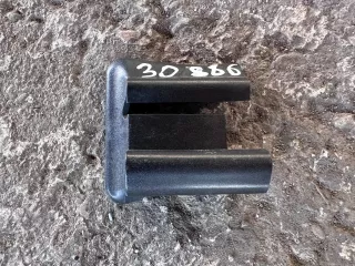 8N0881347 Пластик салазок сиденья Audi TT 1 Арт 2000000030886, вид 1