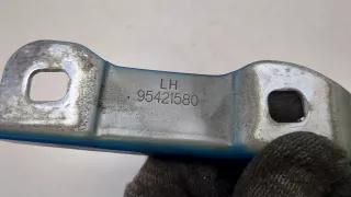 42732043 Петля капота левая Buick Encore Арт 20363594, вид 2