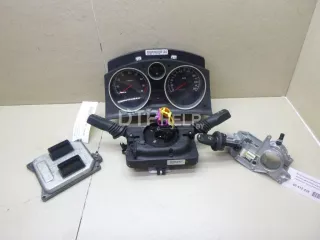  Блок управления двигателем Opel Astra H Арт AM22578077, вид 1