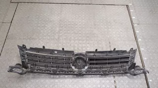 2K5853651 Решетка радиатора Volkswagen Touran 2 Арт 20382890, вид 3