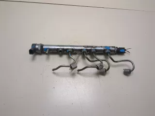 13537800601,7800601 Топливная рампа  BMW 5 F10/F11/GT F07 Арт 20349446, вид 1