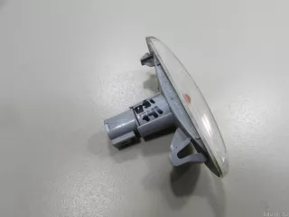 92304D8000 Hyundai-Kia Повторитель на крыло правый белый Kia Rio 4 Арт E81091741, вид 2