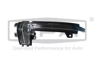 8K0 949 102 C, 8K0 949 102 D Повторитель в зеркало передний правый Audi A5 (S5,RS5) 1 Арт car0212787, вид 1