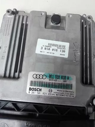 8E1910018E 8E191018A Блок управления двигателем Audi A4 B6 Арт e824686, вид 2