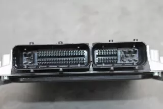 RF8B18881H Блок управления двигателем Mazda 3 BK Арт e847838, вид 3