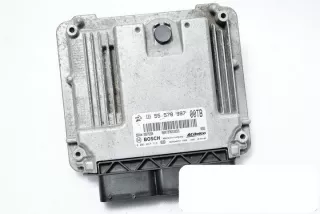 55578997 0281017713 Блок управления двигателем Opel Corsa D Арт e861178, вид 1