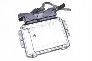 0281015767 55570807 Блок управления двигателем Opel Zafira B Арт e865089, вид 3