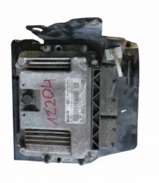0281012549 Блок управления двигателем Opel Zafira B Арт e865190, вид 1