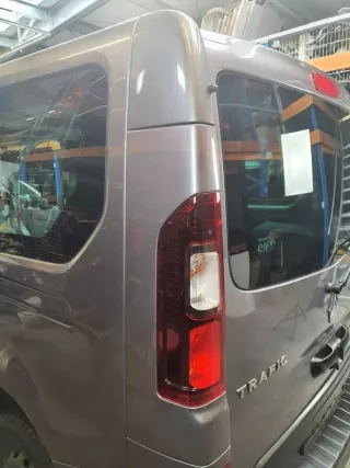  Фонарь задний левый Renault Trafic 3 Арт e1067294, вид 2