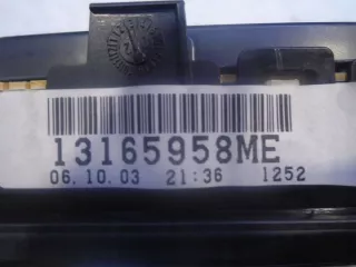 88311337 13165958ME Щиток приборов (приборная панель) Opel Vectra C  Арт e1250688, вид 3