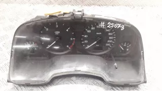 09228757 Щиток приборов (приборная панель) Opel Zafira A Арт e1252005, вид 1
