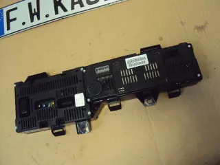 248103583R Щиток приборов (приборная панель) Renault Scenic 3 Арт e1261152, вид 3