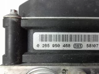 8E0910517B Блок ABS Audi A4 B7 Арт e1377556, вид 4