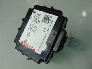 95300-J7100 Блок предохранителей Kia Ceed 1 Арт e1770523, вид 1