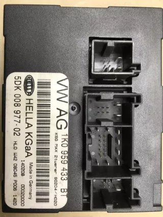 1K0959433BT Блок предохранителей Seat Leon 2 Арт e1799428, вид 2