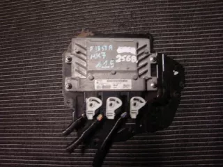 8V21-12A650-RF Блок управления двигателем Ford Fiesta 5 Арт e2075141, вид 1