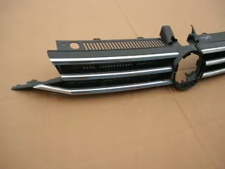 5TA853651H Решетка радиатора Volkswagen Touran 2 Арт e2248517, вид 3