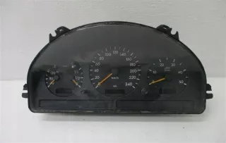 A1635407611 Щиток приборов (приборная панель) Mercedes ML W163 Арт e2607735, вид 2