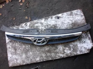  Решетка радиатора Hyundai i30 FD Арт e2844827, вид 1