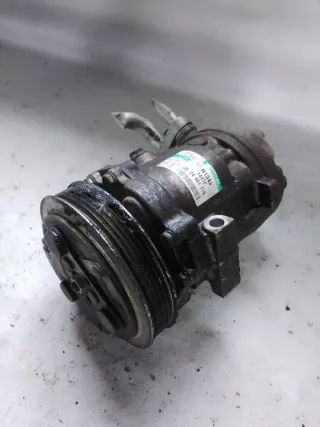 24461719 Компрессор кондиционера Opel Corsa C Арт e2913558, вид 1