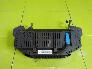 4E0920980F Щиток приборов (приборная панель) Audi A8 D3 (S8) Арт e2951542, вид 2