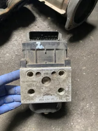 8E0614111 0265216413 Блок ABS Audi A6 C5 (S6,RS6) Арт e2967749, вид 1