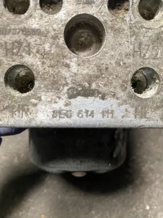 8E0614111 0265216413 Блок ABS Audi A6 C5 (S6,RS6) Арт e2967749, вид 2