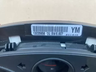 13225956 Щиток приборов (приборная панель) Opel Astra H Арт e3086962, вид 3