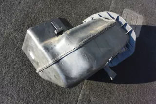 7L0819049A Корпус воздушного фильтра Audi Q7 4L Арт e3137112, вид 1
