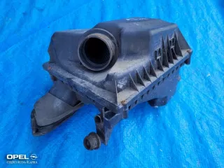 13272777 Корпус воздушного фильтра Opel Astra J Арт e3146792, вид 1
