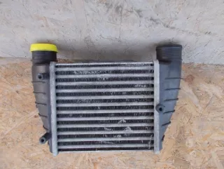 8E0145806Q Интеркулер Audi A4 B7 Арт e3156878, вид 1