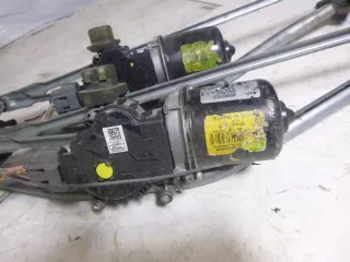 288009321R Механизм стеклоочистителя (трапеция дворников) Renault Sandero 2 Арт e3203944, вид 2
